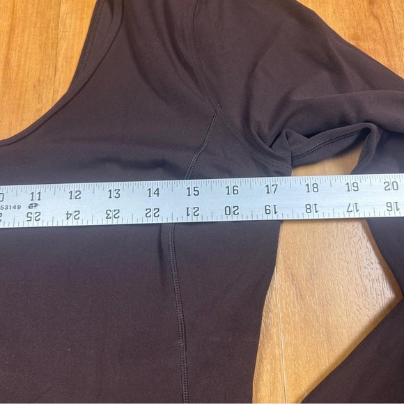 Lululemon Align Women’s Long Sleeve Shirt Yoga Running Gym - Picture 11 of 11